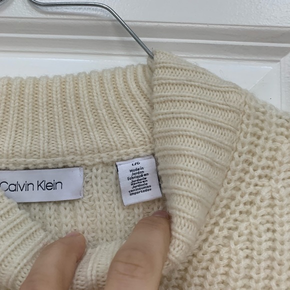 Mens Calvin Klein Cream Sweater size L - Picture 4 of 7